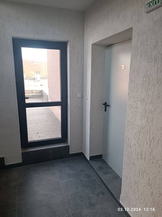 Продава се Двустаен апартамент в Търговище, Център - 62 кв.м за 1193 €/кв.м - Снимка #4