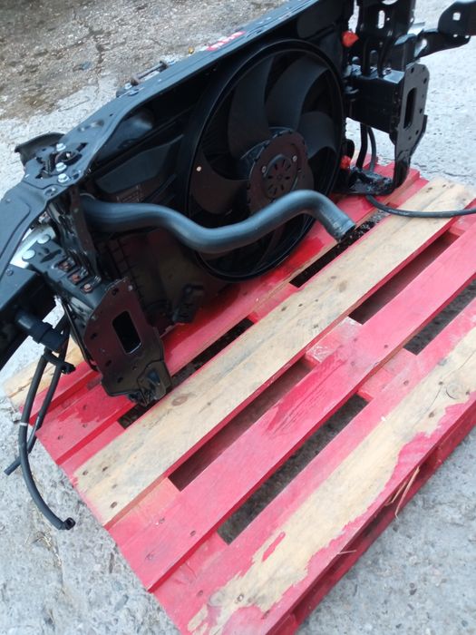 Маска с радиатори и перка за Мерцедес C class w203 и CLK w209