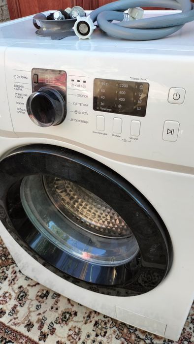 Срочно Samsung 6kg. 1200ob.