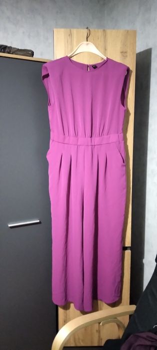 Страхотен гащеризон с широк крачол