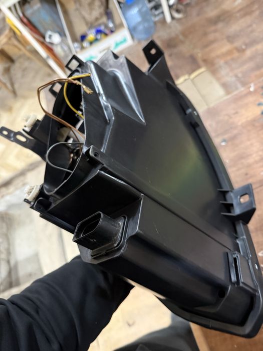 Фара приора 2 оригинал правая бош