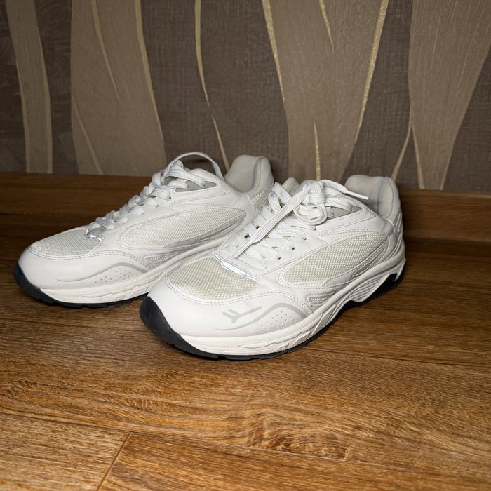 Б/у Обувь 41 размера | кроссовки, кеды