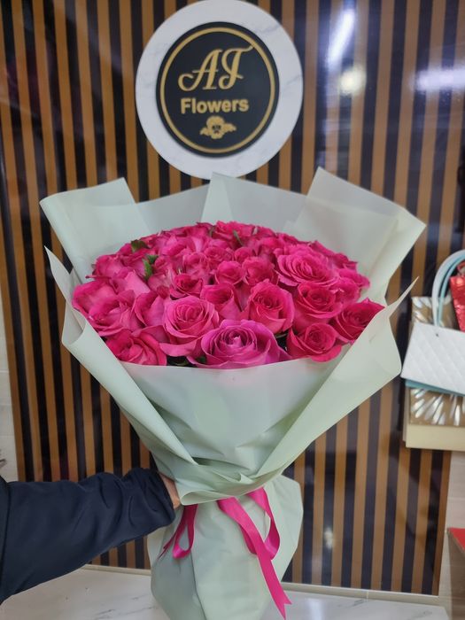 Доставка цветов самые низкие цены в городе,