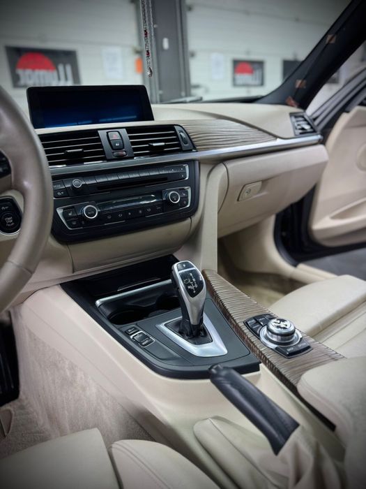 BMW 3 Series 2012 — imagine 3