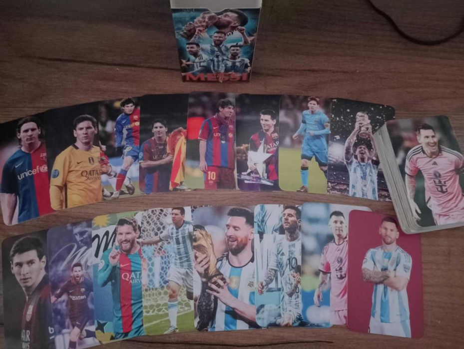 Seturi cartonase fotbalisti