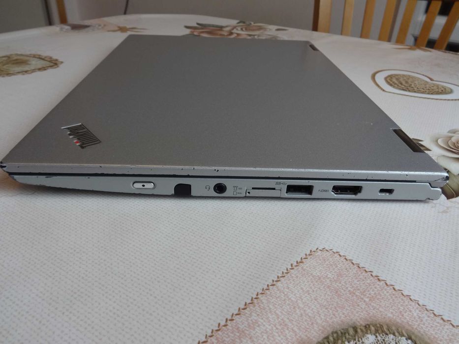 Таблет и Лаптоп 2в1 Lenovo ThinkPad Yoga 370 - 13.3" - i5-7300U 2.6GHz/RAM 16GB DDR4/SSD 256GB/Windows 11 Pro