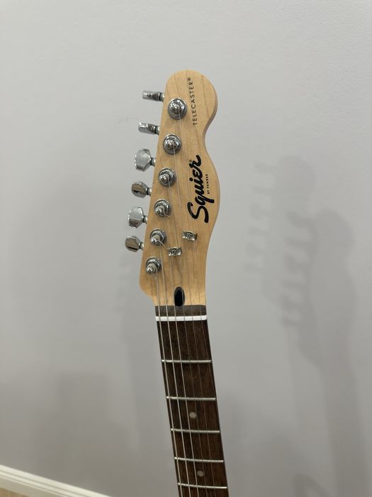 Электрогитара Squier