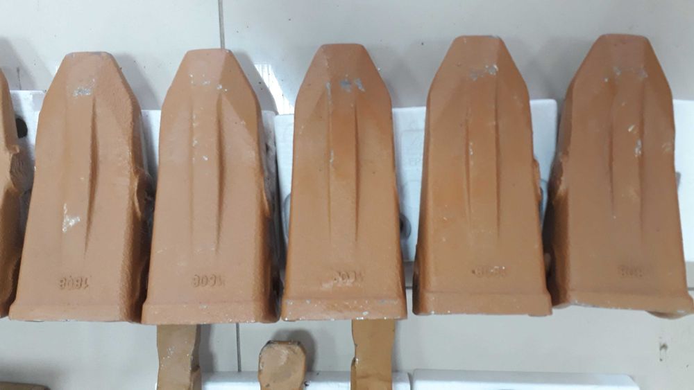 коронки на экскаваторы Komatsu