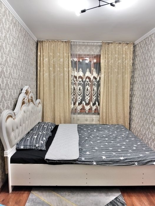 Квартира по суточно. Микрорайон Самал дом 45.