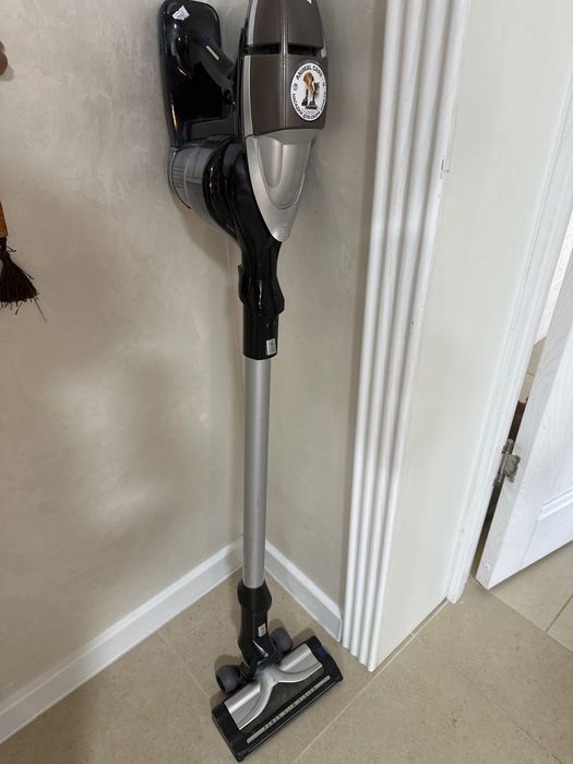 Продам Марусю колонку !  Беспроводной пылесос!