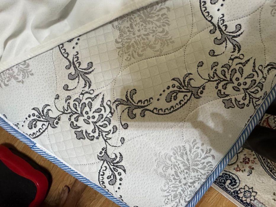 Продается кровать.