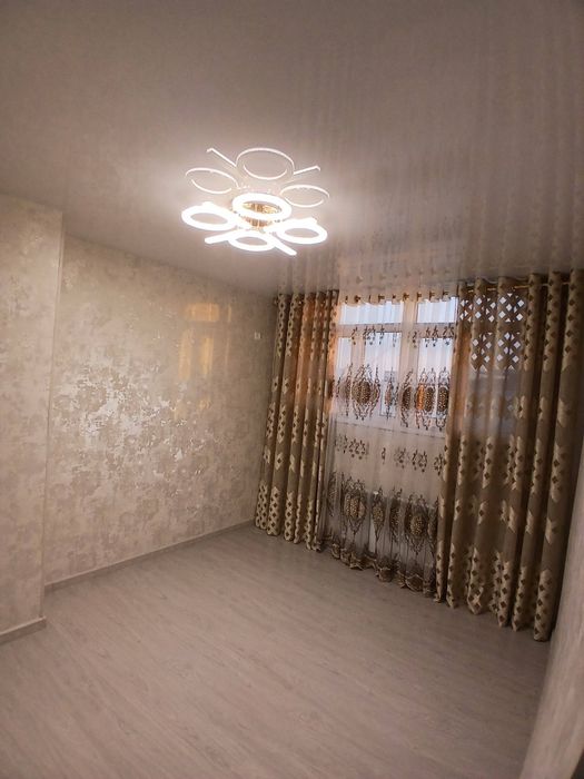 3 хона килинган 60кв.м² 8-кават Мансард ор: Файзобод мачит.