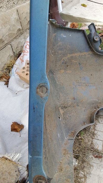 Задна броня Mitsubishi Grandis