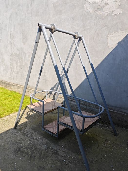 Vand leagăn cu 2 locuri