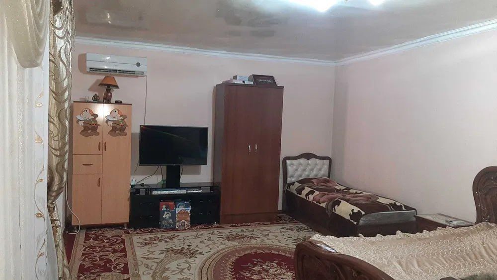 Сотилади Продаётся Дом Мирабад Рисовый 1,8 Соток 2 этажный Алтынкуль