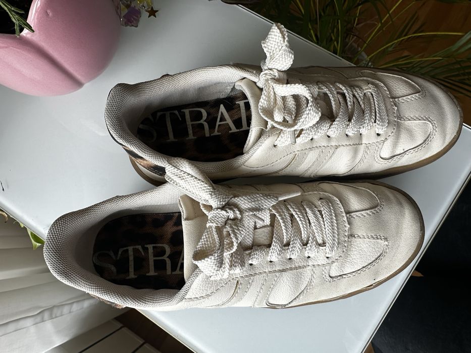 Бели Кецове с леопардова принт - 38 номер