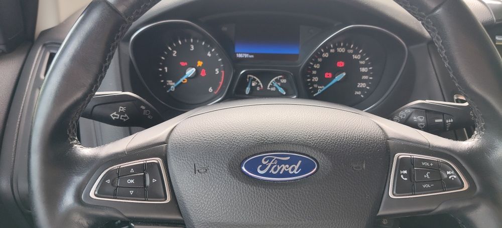 Ford Focus Traveller EURO  6 / 1 .5 Diesel cu 120 cp și 189.000 km