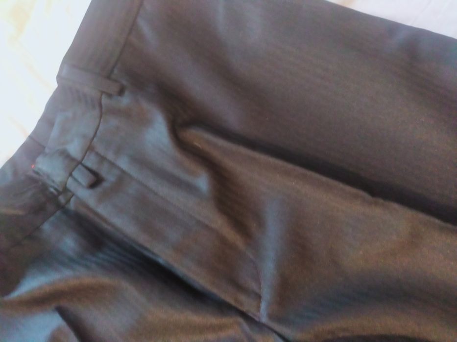 Костюм мужской новый