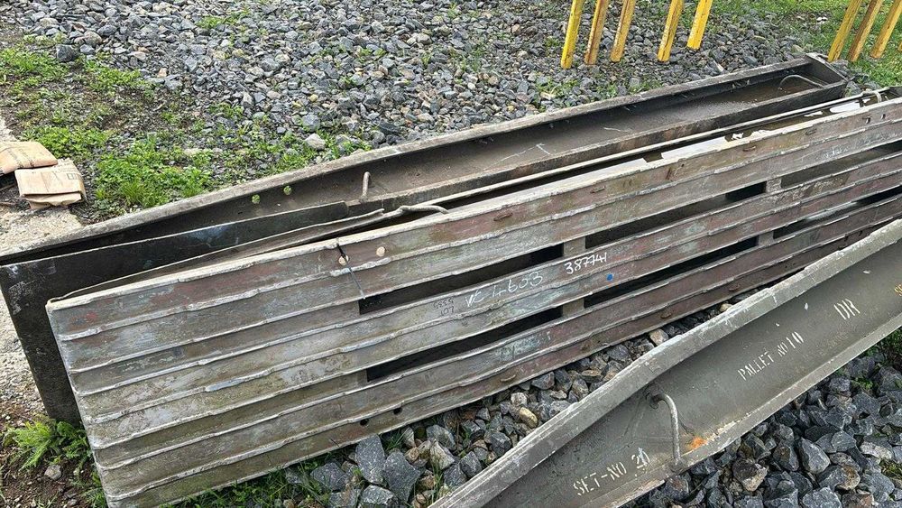 Rampe de aluminiu pentru trailer capacitate 30 tone , 40 tone