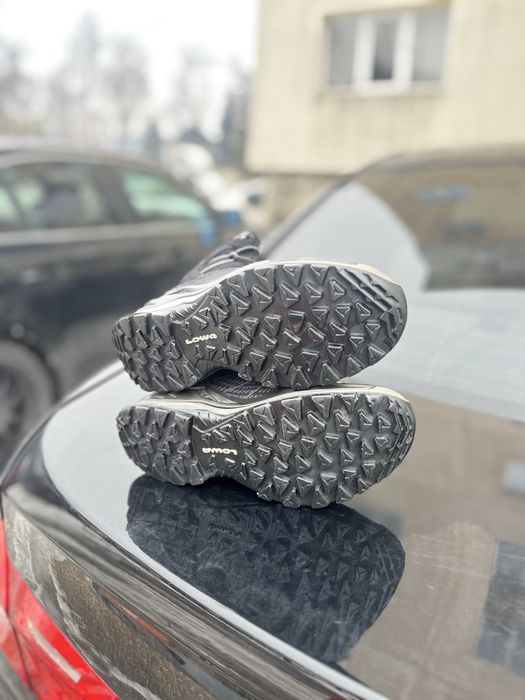 Ghete Lowa Innox Pro gtx Mid drumetie hiking outdoor iarna trekking