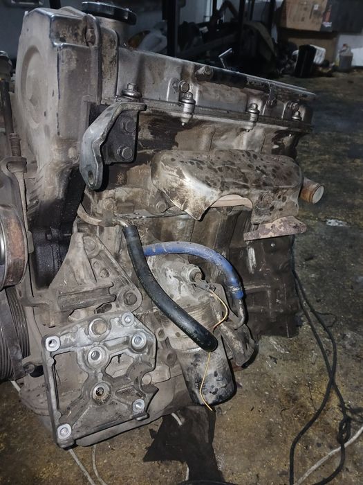 Мотор kf Mazda 2.0 литра