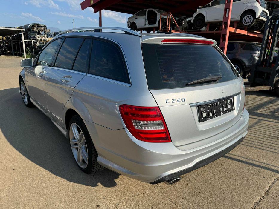 Мерцедес W204 2011г.