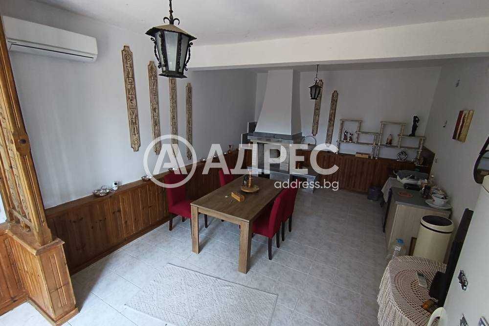 Продава се Къща в с. Каменово, Област Разград - 150 кв.м за 616 €/кв.м - Снимка #12