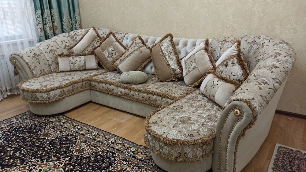 Диван для гостиной