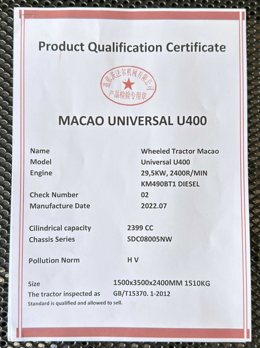 Tractor Macao Universal U400