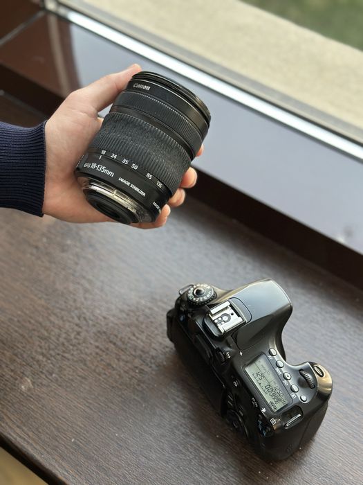 Canon EOS 60D фотоаппарат