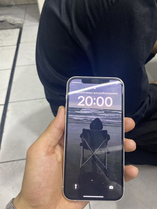 Iphone 12 sotladi