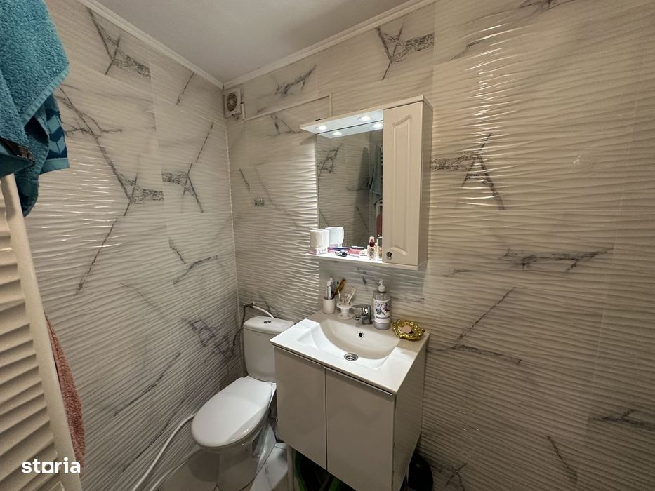 2 camere renovat | Piața Romană–B-dul Bălcescu | Etaj 1