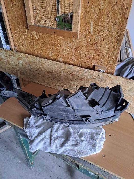 Far stanga Iveco Daily 6 an 2014-2019 original