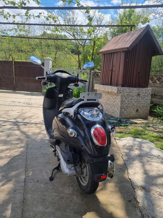 Scuter 125cc de vânzare salaj
