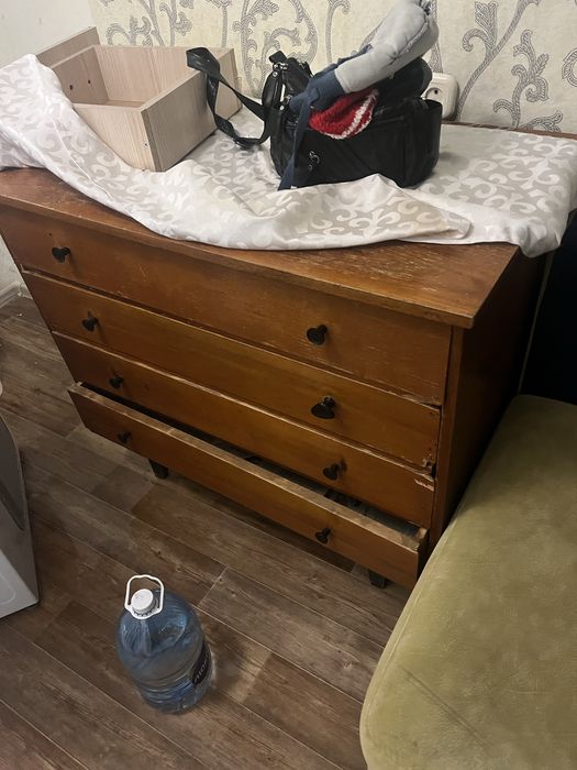 Отдам мебель даром