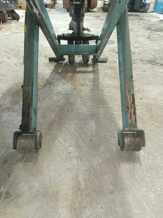 Електрическа ножична транспалетна количка -G TRUCK