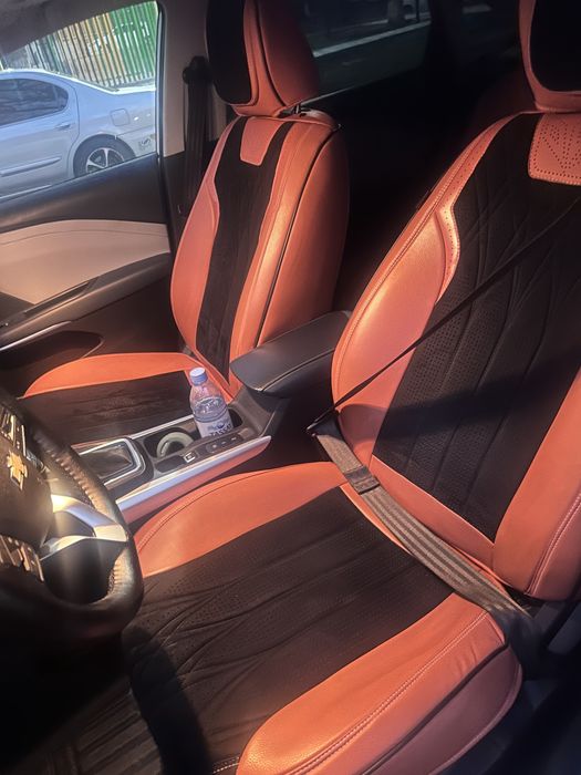 Продам Уневирсальные чехлы