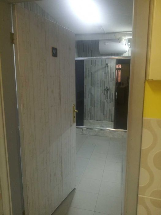 Помещение под наем в жк Света Троица за спортна зала