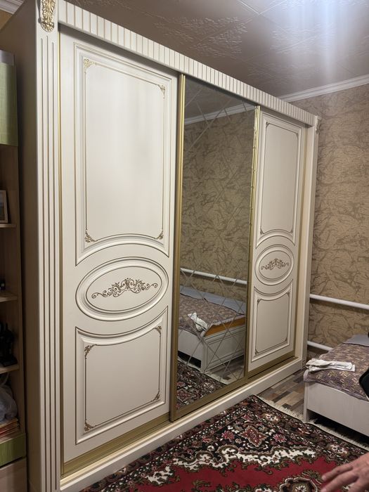 Шкаф купе большой