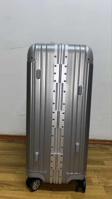 Чемодан Сильвер поликарбонат