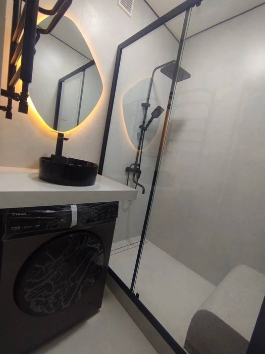 Чиланзар Ц квартал.  2в3комн. Зеркалка.  Евро 50м2