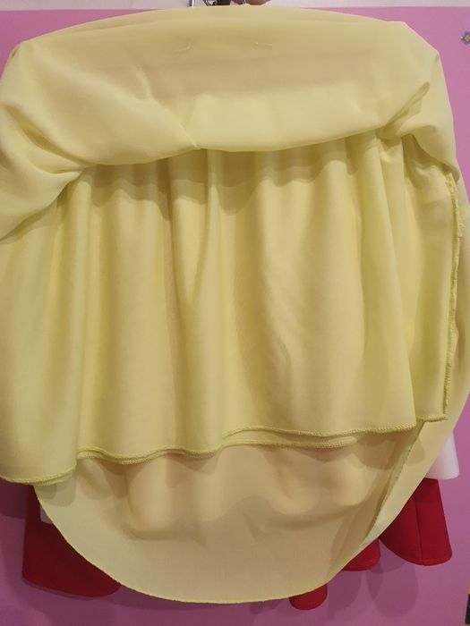 Супер сладка пола в неоново зелено