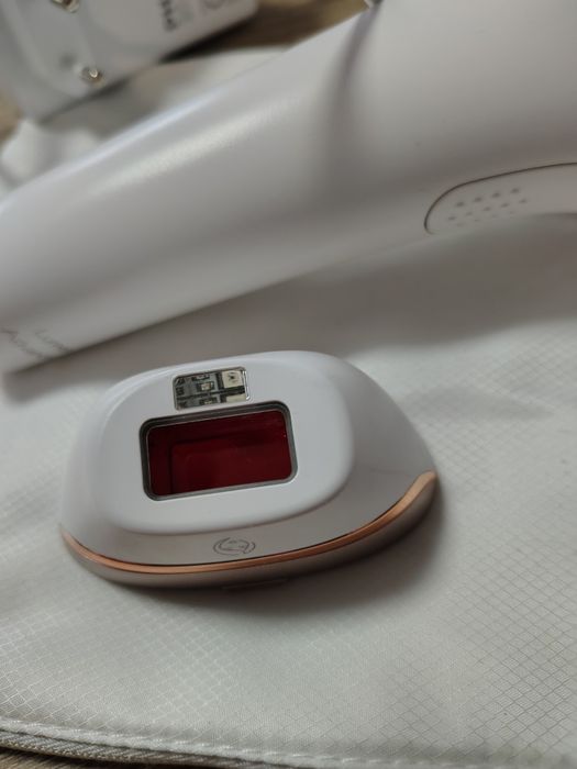 Philips Lumea SC1997/00 фотоепилатор – отлично състояние