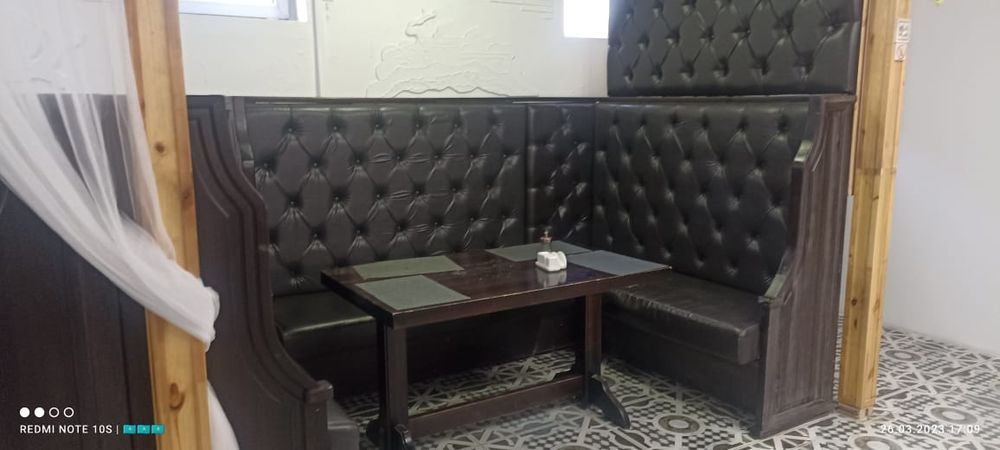 Диван и столик жагдайы жаксы