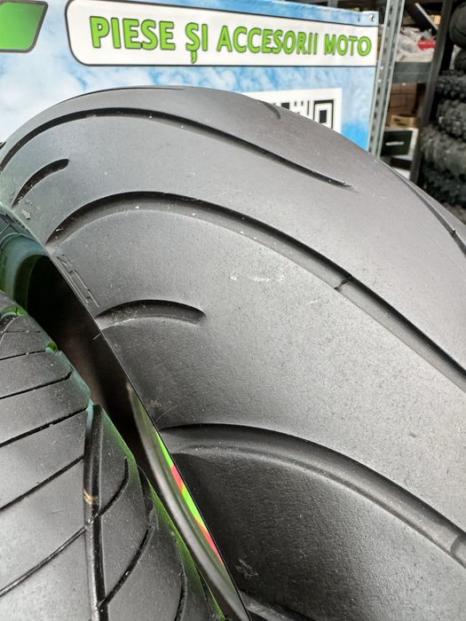 Set anvelope Moto 120 70 17 si 180 55 17 Michelin Road3 Cauciuc set97