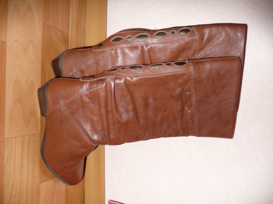 Сапоги демизезонные кожанные