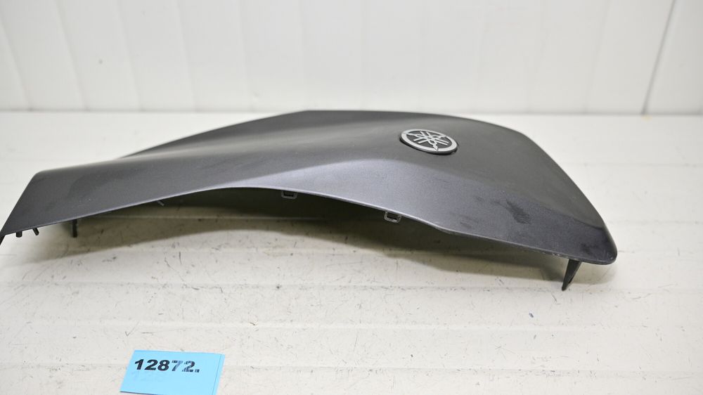 Carena Fata Lateral Stanga Yamaha X-MAX 125 / 300 2023 - 2026