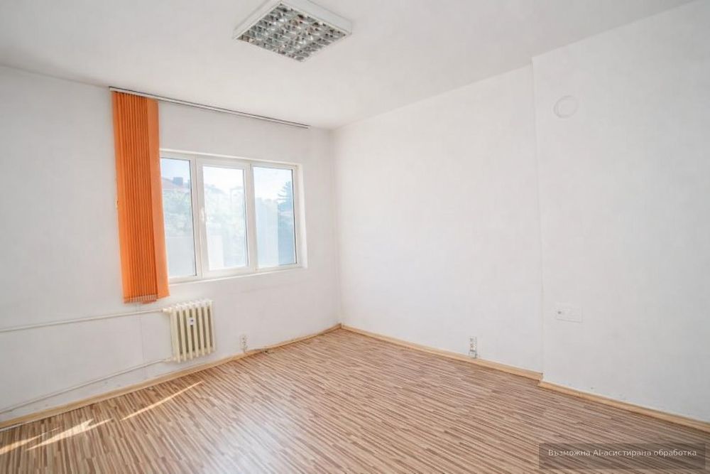 Тристаен, продажба, Център-НДК