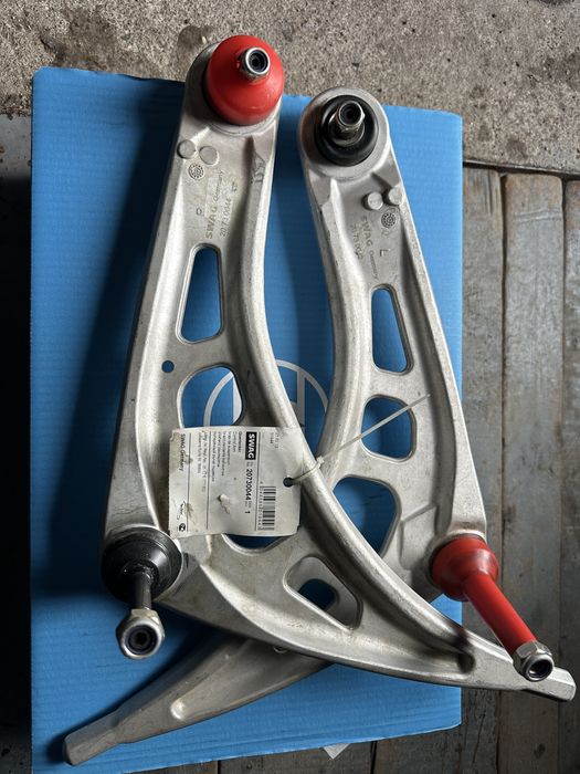 Рычаги бмв е46 новые SWAG