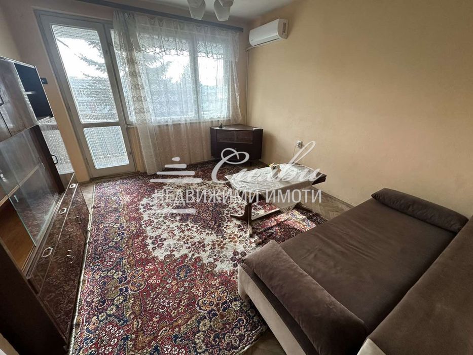 Двустаен ТУХЛЕН апартамент в Идеален център !